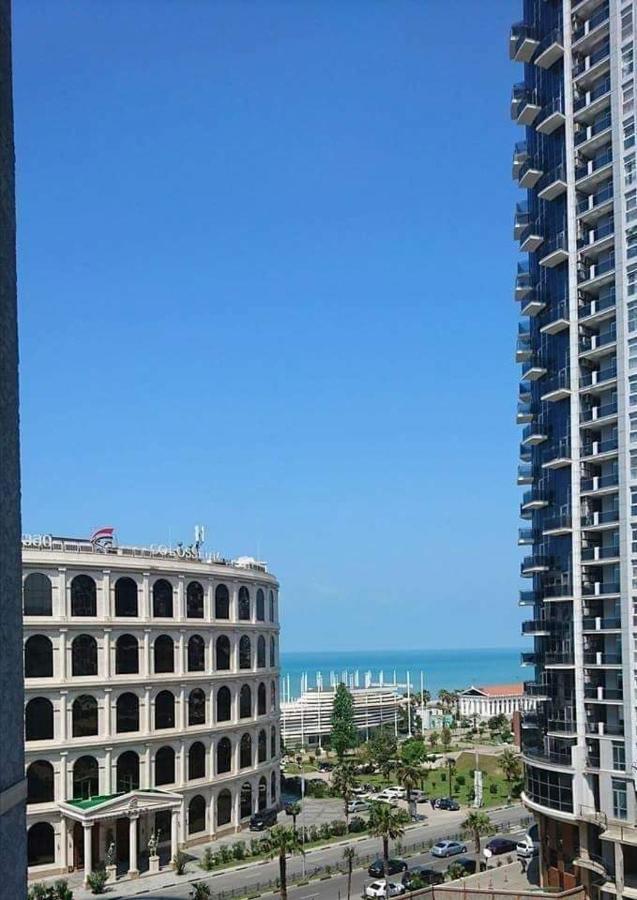 Apartment On Khimshiashvili Батумі Екстер'єр фото