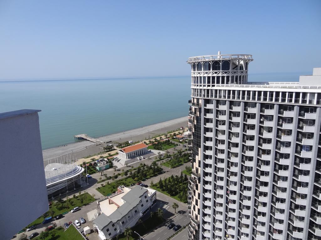 Apartment On Khimshiashvili Батумі Номер фото
